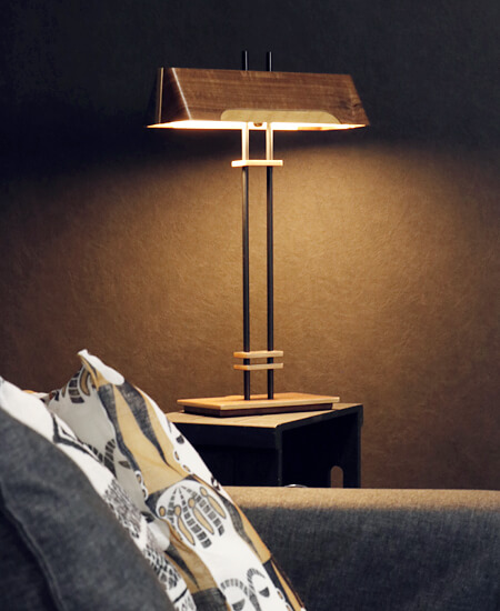 LED内蔵の明るい北欧モダンな木製照明テーブルランプ・デスクライト シャーウッドT